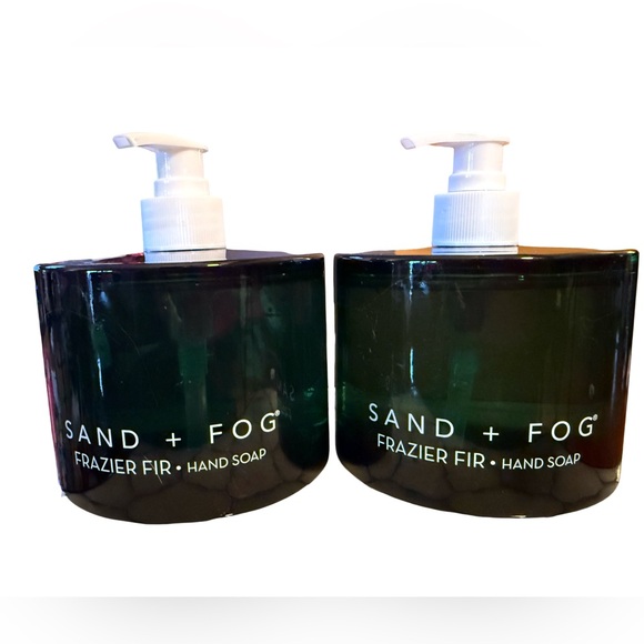 Sand + Fog NWT Quantity of 2 Aromatic Frazier Fur Hand Soap 15.7 Fl Oz Each - Picture 2 of 5